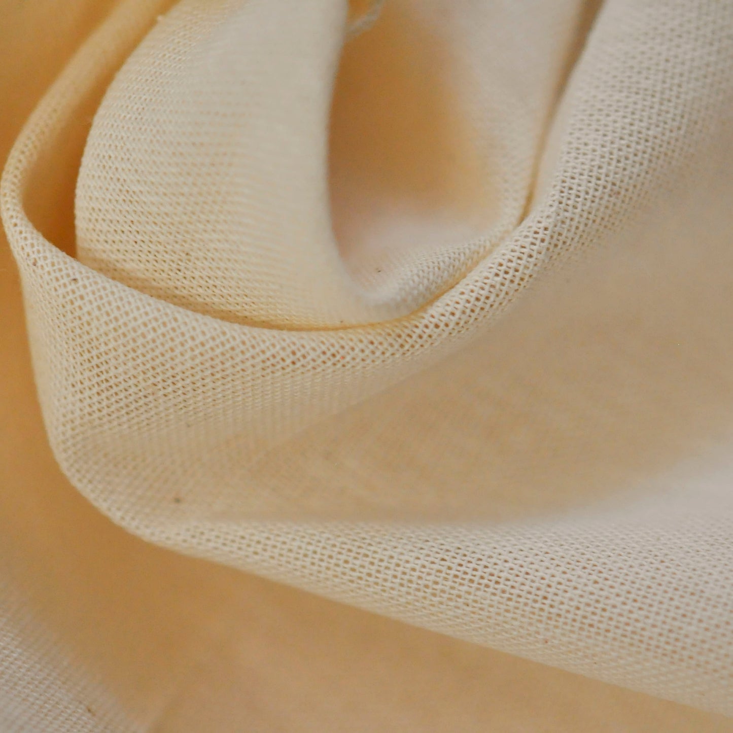 90% Organic Cotton 10% Turkish Hemp Poplin - Raw (5PO082)